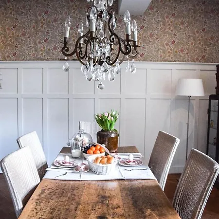 Oda ve Kahvaltı De Heeren Hal Esch