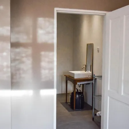 De Heeren Hal 3* Esch